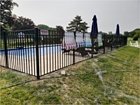 <b>3 Rail Flat Top Ascot Style Black Aluminum Pool Code Fence</b>